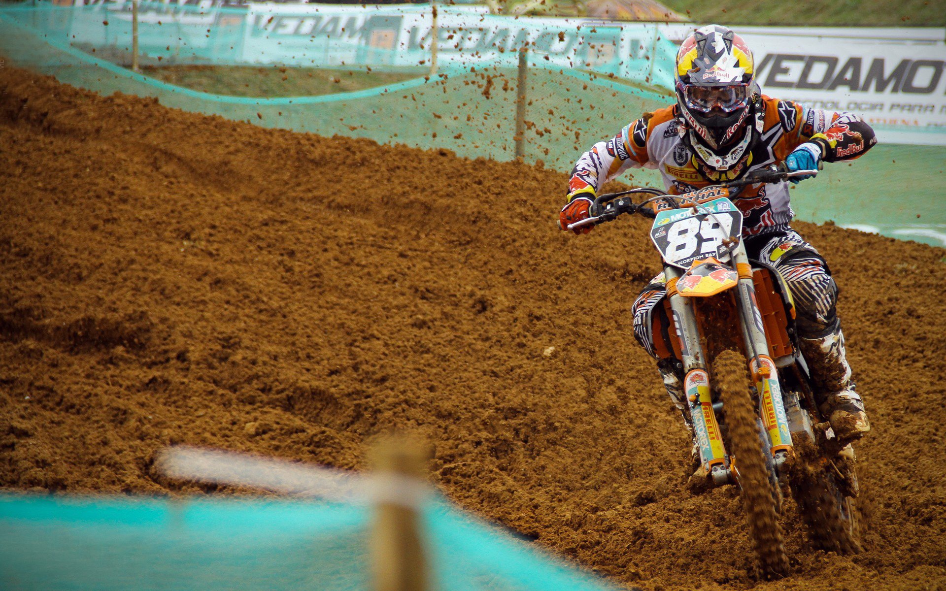 新王加冕，ATP总决赛轻取戴维斯杯，西西帕斯惊艳四座开启网坛新纪元